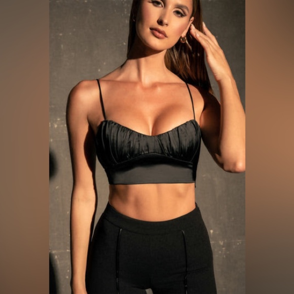 Meshki - Brea Ruched Bust Crop Top - Black - Size M